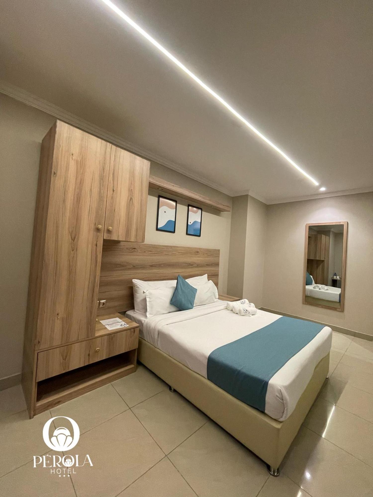 Perola Hotel Мапуто Екстериор снимка