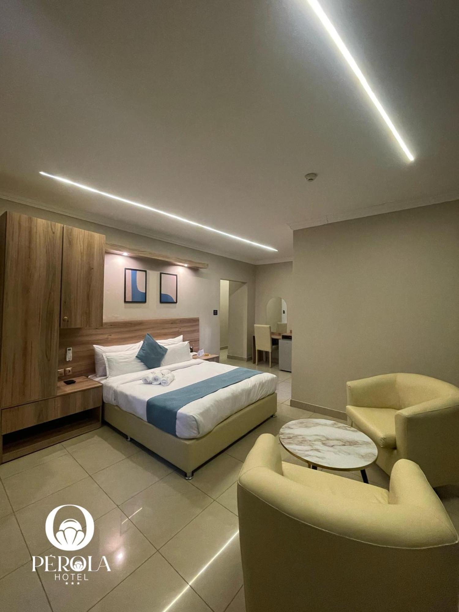 Perola Hotel Мапуто Екстериор снимка